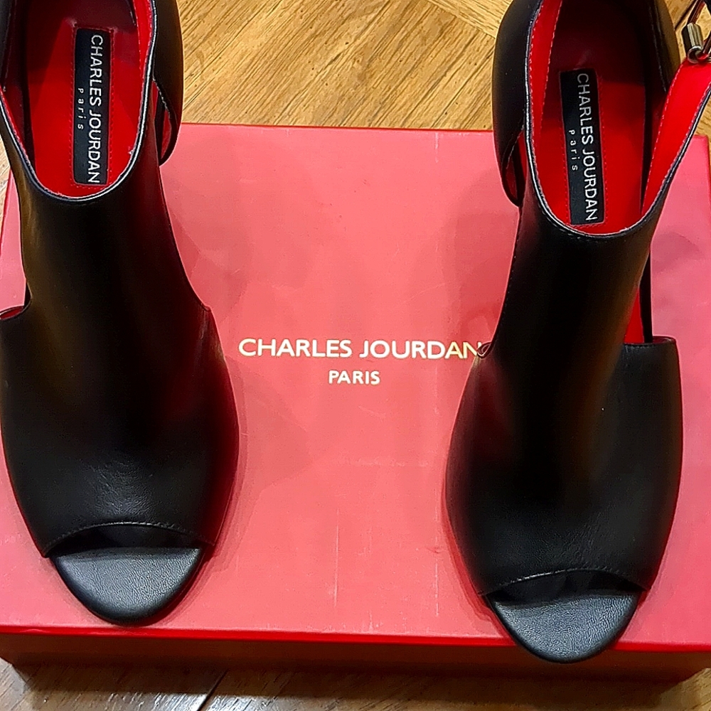 Brand New Charles Jordan Heeled Sandals